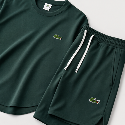 Completo estivo LC™ composto da t-shirt e pantaloncini performanti.